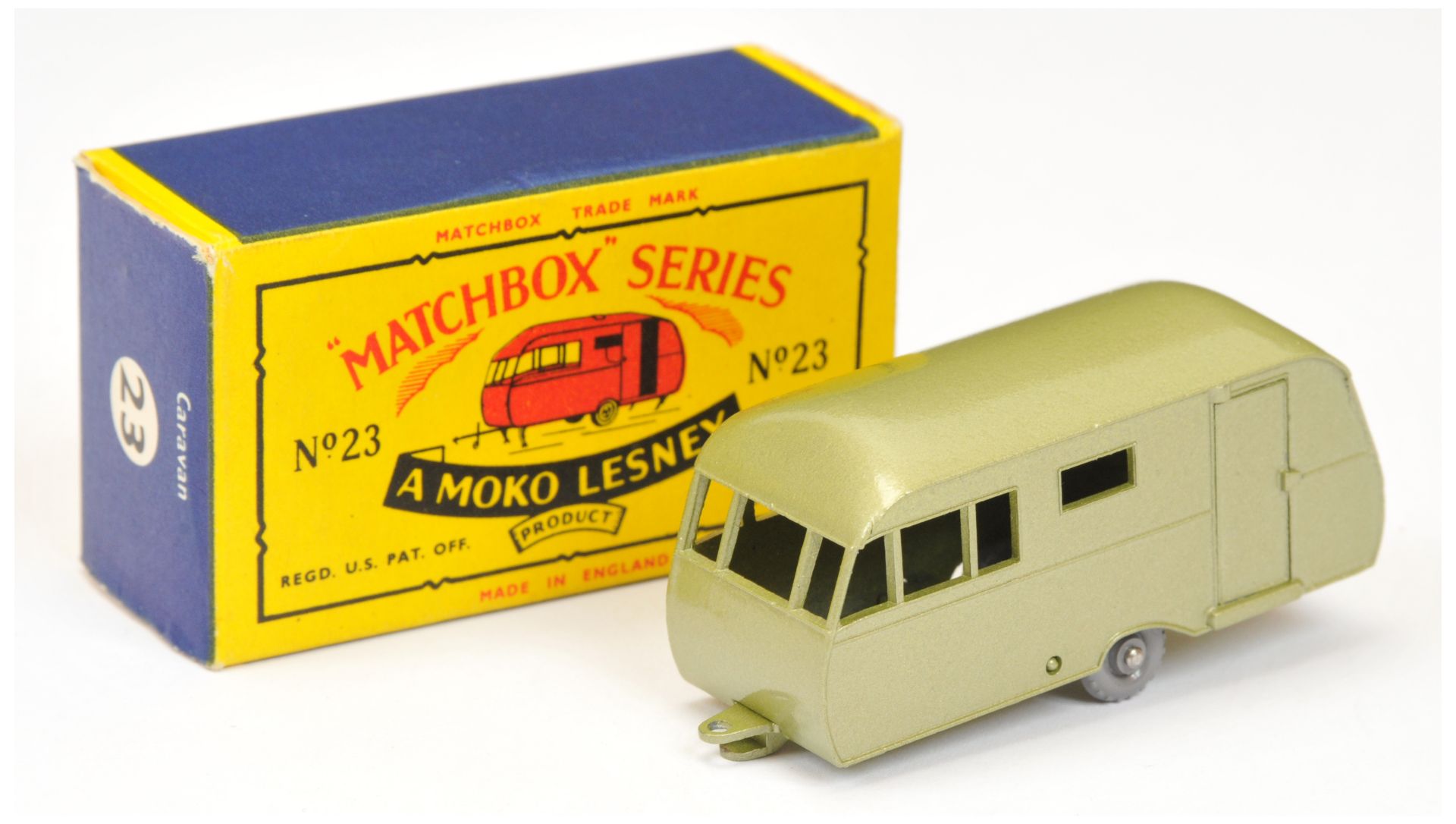 Matchbox Regular Wheels 23c Bluebird Dauphine Caravan