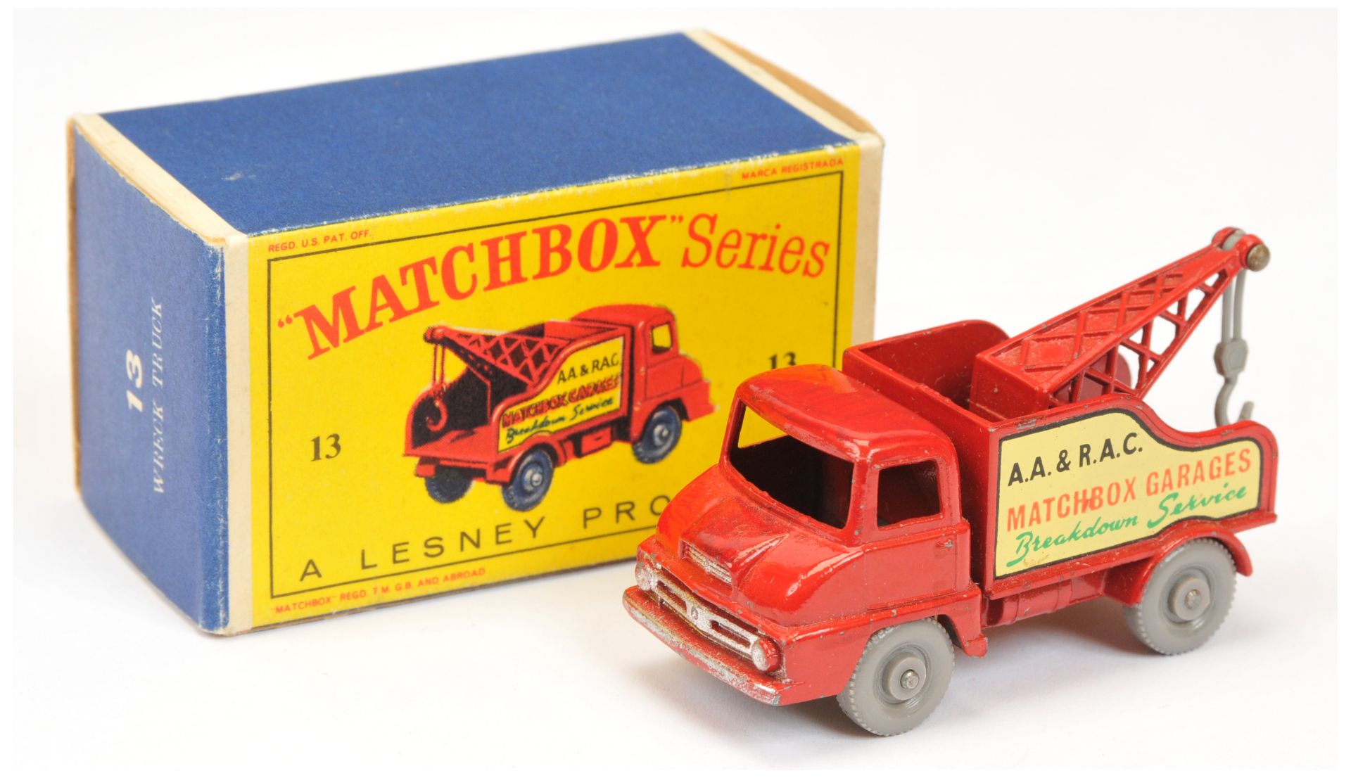 Matchbox  Regular Wheels 13c Ford Thames Trader Wreck Truck
