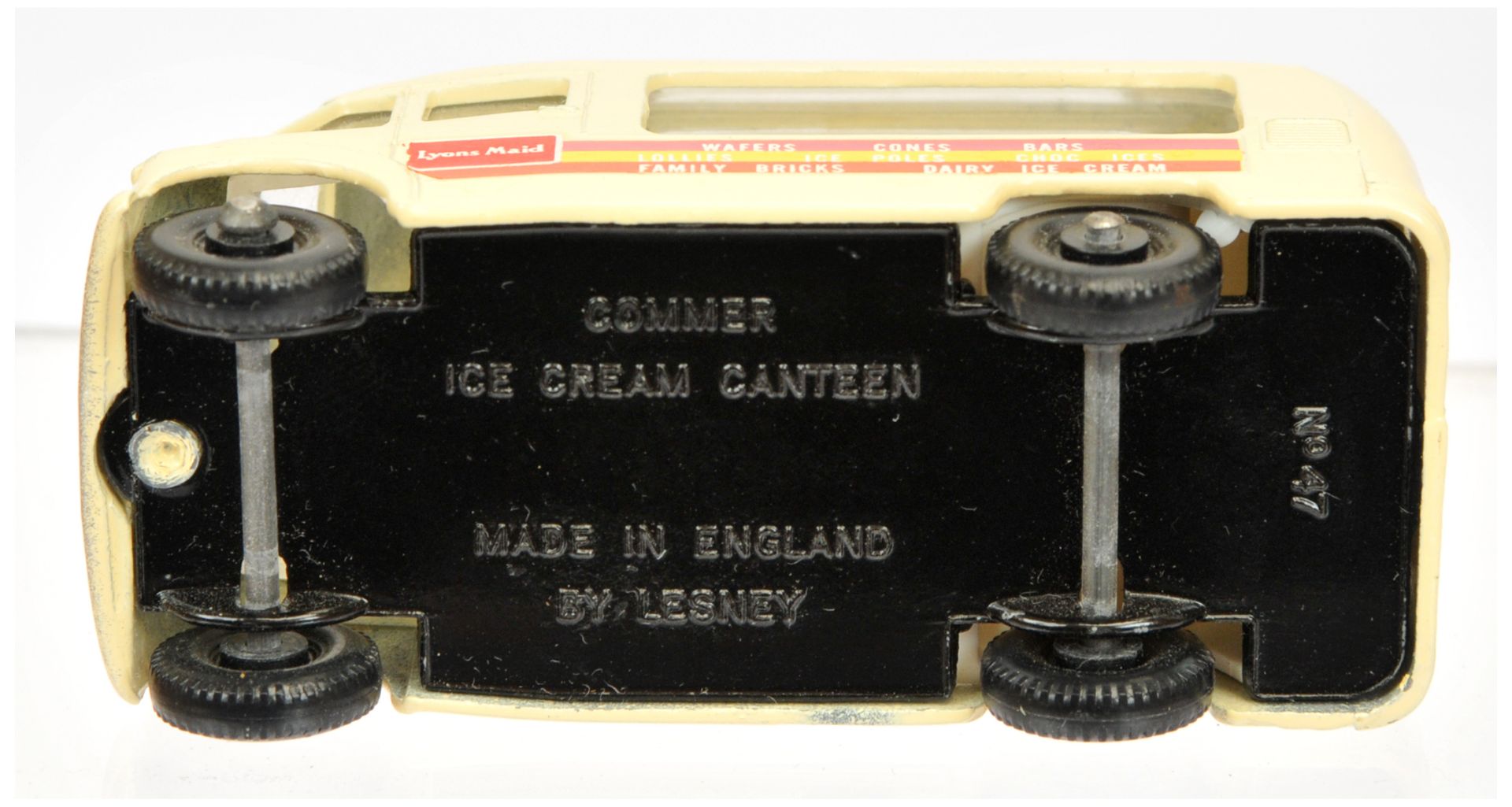 Matchbox Regular Wheels 47b Commer Ice Cream Van - Image 3 of 3