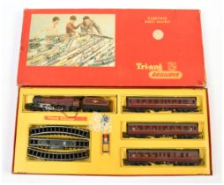 Triang Electric Train Set RS2 containing