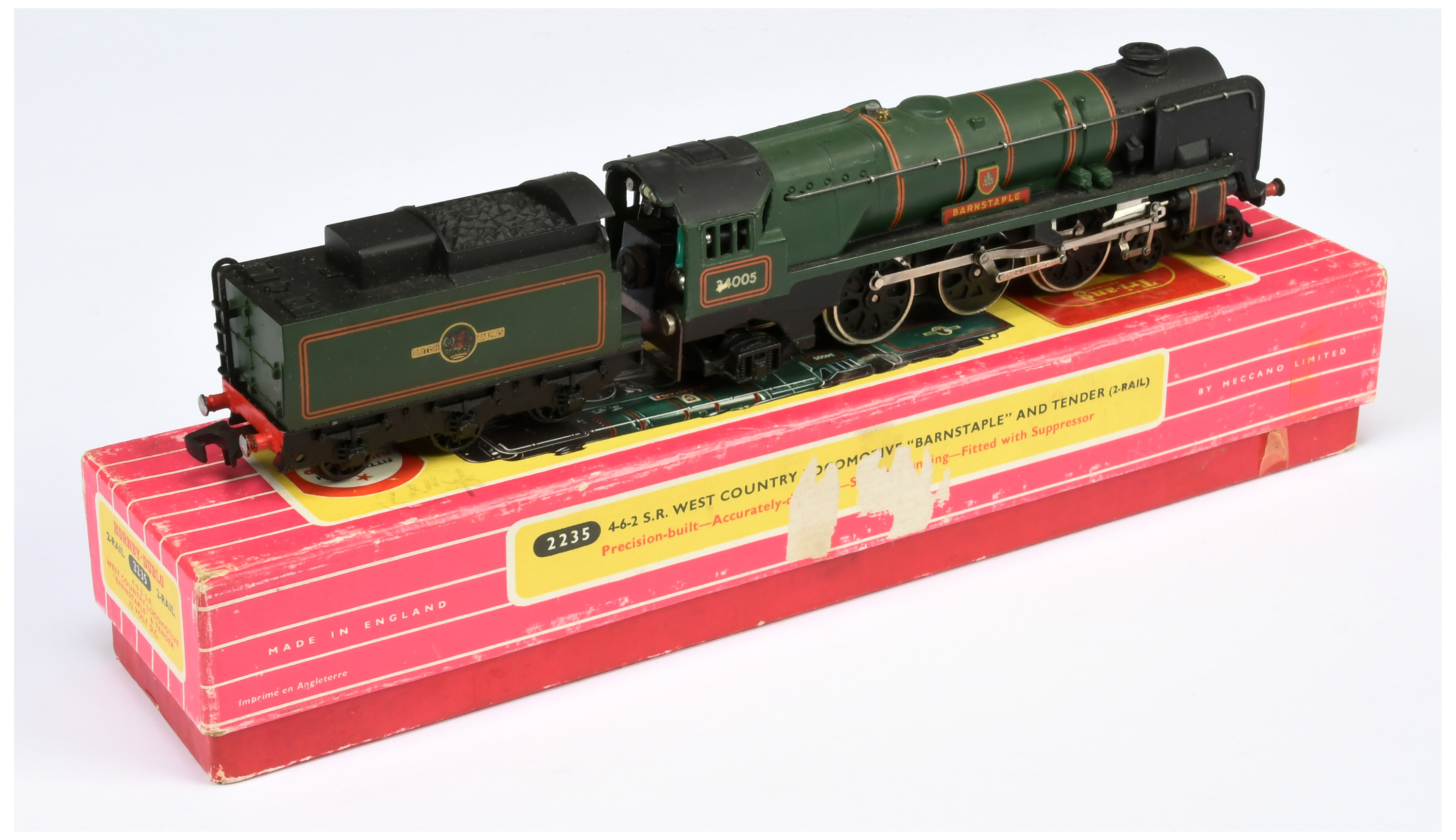 Hornby Dublo 2-rail 2235 4-6-2 BR green rebuilt West Country Class No.34005 "Barnstaple" with RAR... - Image 2 of 2