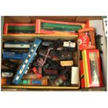 Hornby & Similar a boxed and unboxed group to include 