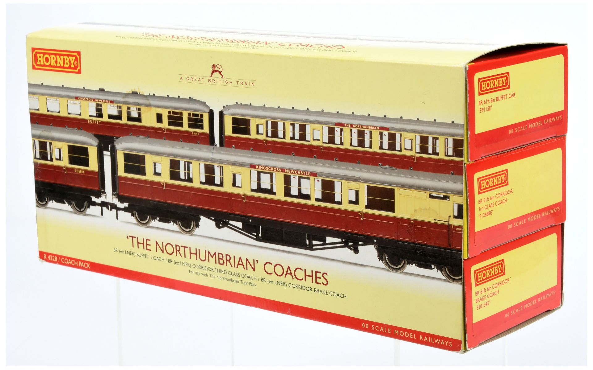 Hornby (China) R4228 "The Northumbrian" Coach pack