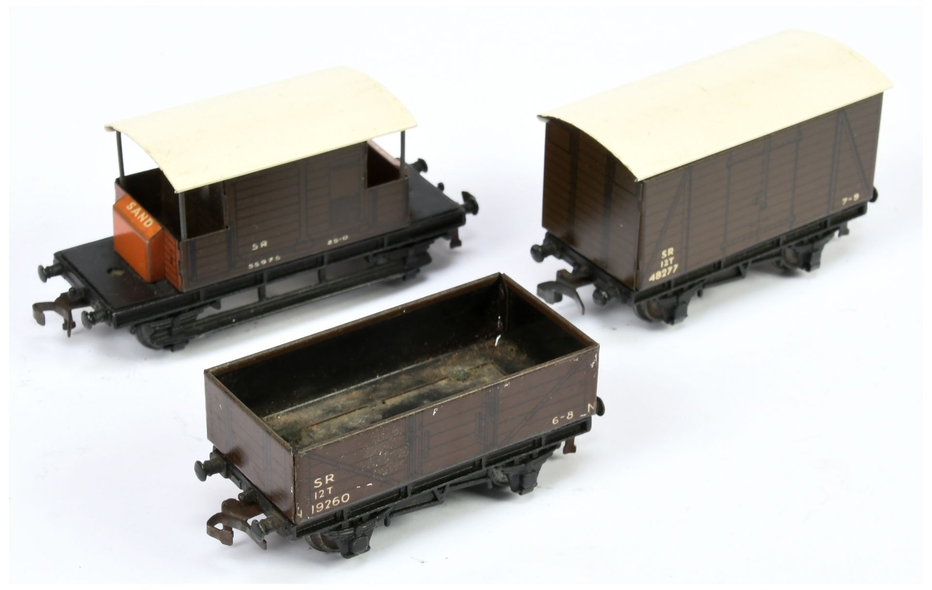 Hornby Dublo a group of unboxed Post-War SR wagons comprising of - Bild 2 aus 2
