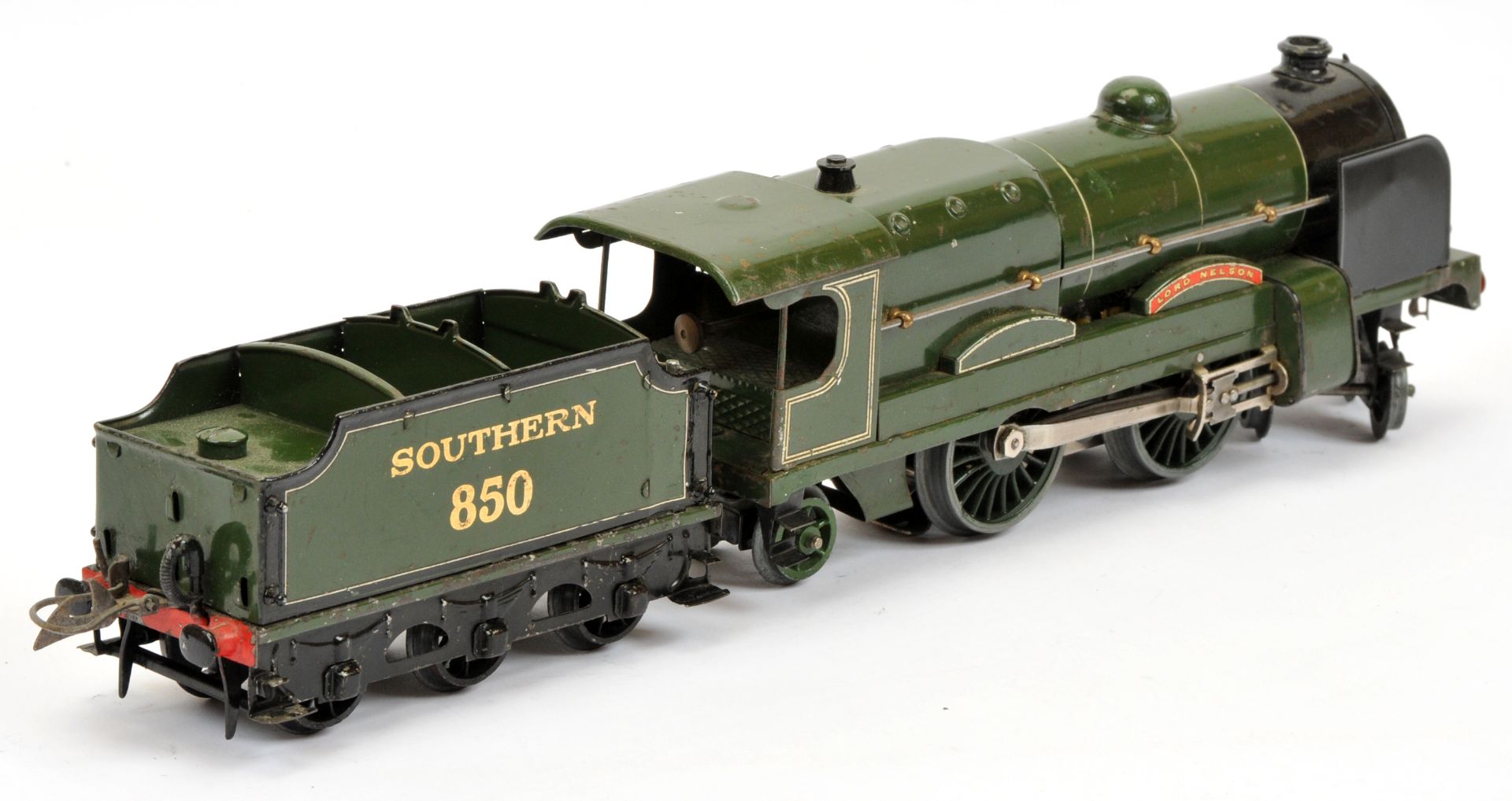 Hornby O E320 4-4-2 Loco & Tender Southern Green "Lord Nelson" - Image 4 of 4