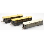 Hornby O Gauge 3x Wagon-Lits Dining & Sleeping Cars. 