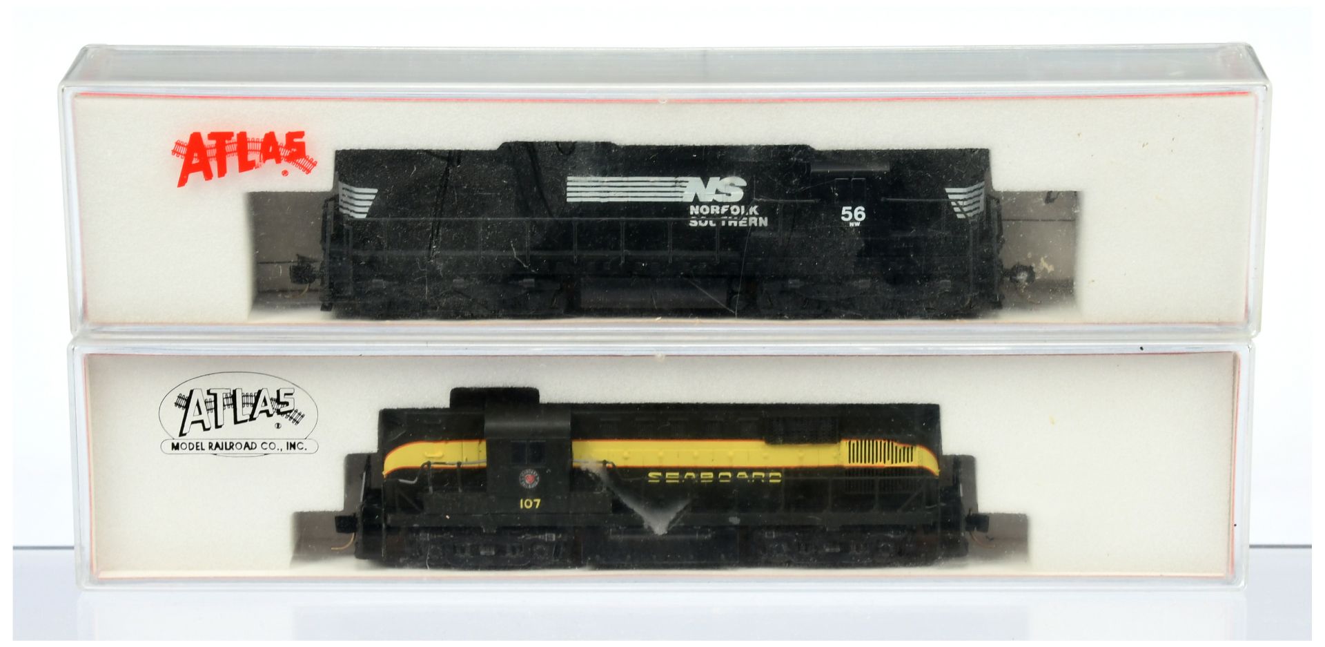 Atlas N Gauge pair of American Outline Diesel Locomotives comprising of 