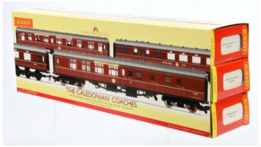 Hornby (China) R4177 "The Caledonian" Coach pack