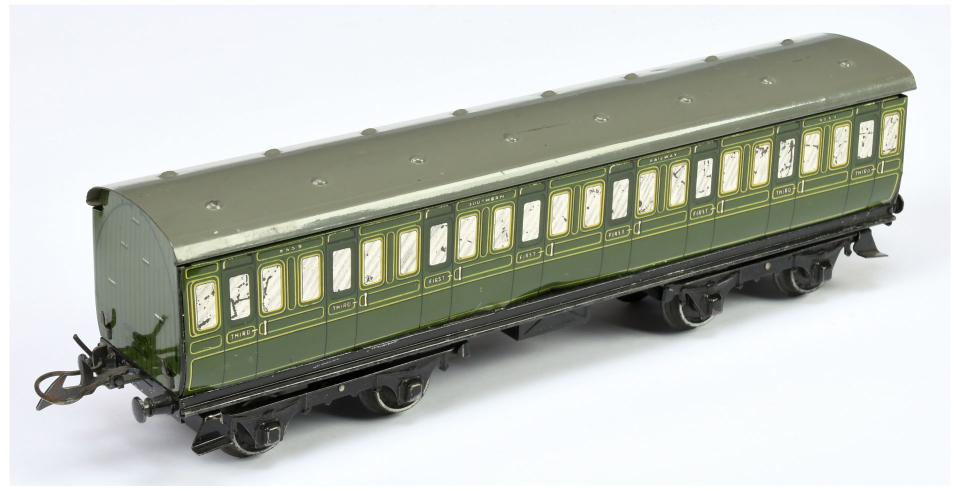 Hornby Series O Gauge SR Southern Green 1st / 3rd 9559 Coach