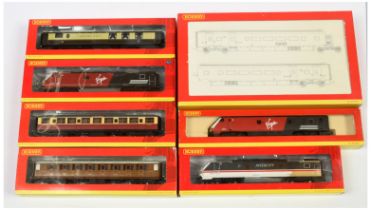 Hornby (China) a boxed group of mixed Coaches to include