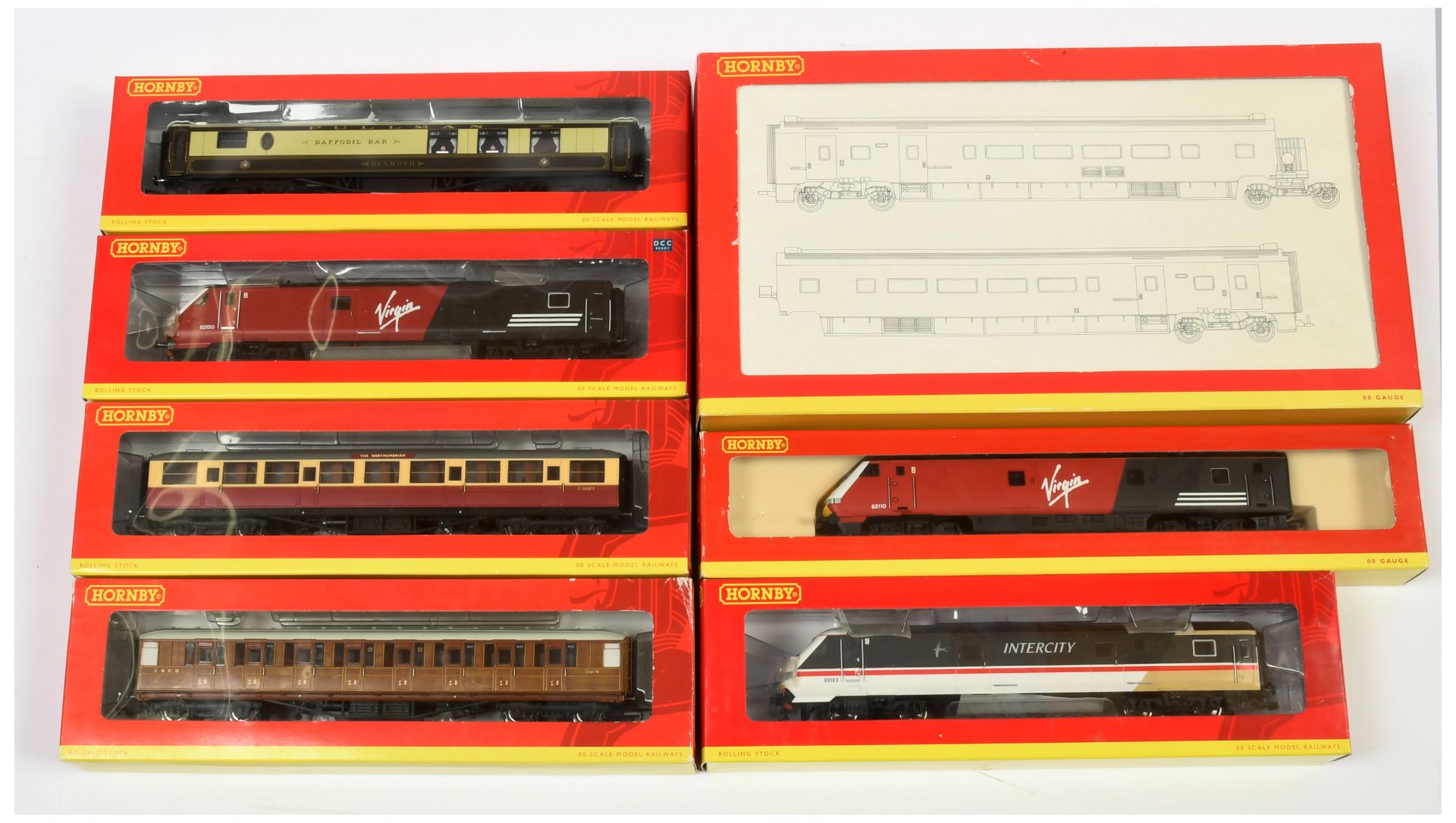 Hornby (China) a boxed group of mixed Coaches to include 