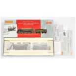 Hornby (China) The Royal Mail Limited Edition Great British Railway Collection Steam Locomotive R...