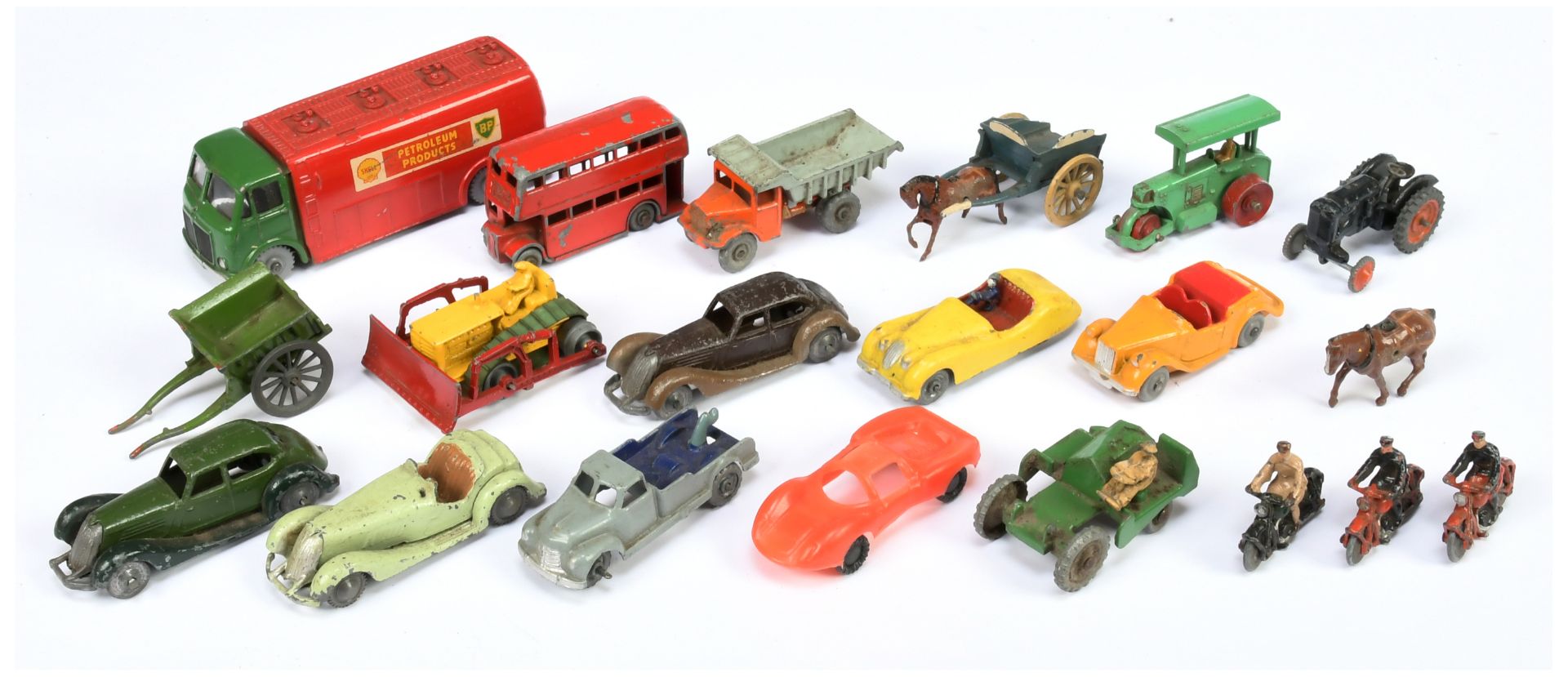 Dinky (Dublo Dinky), Britains & Similar an unboxed group of Vehicles to include