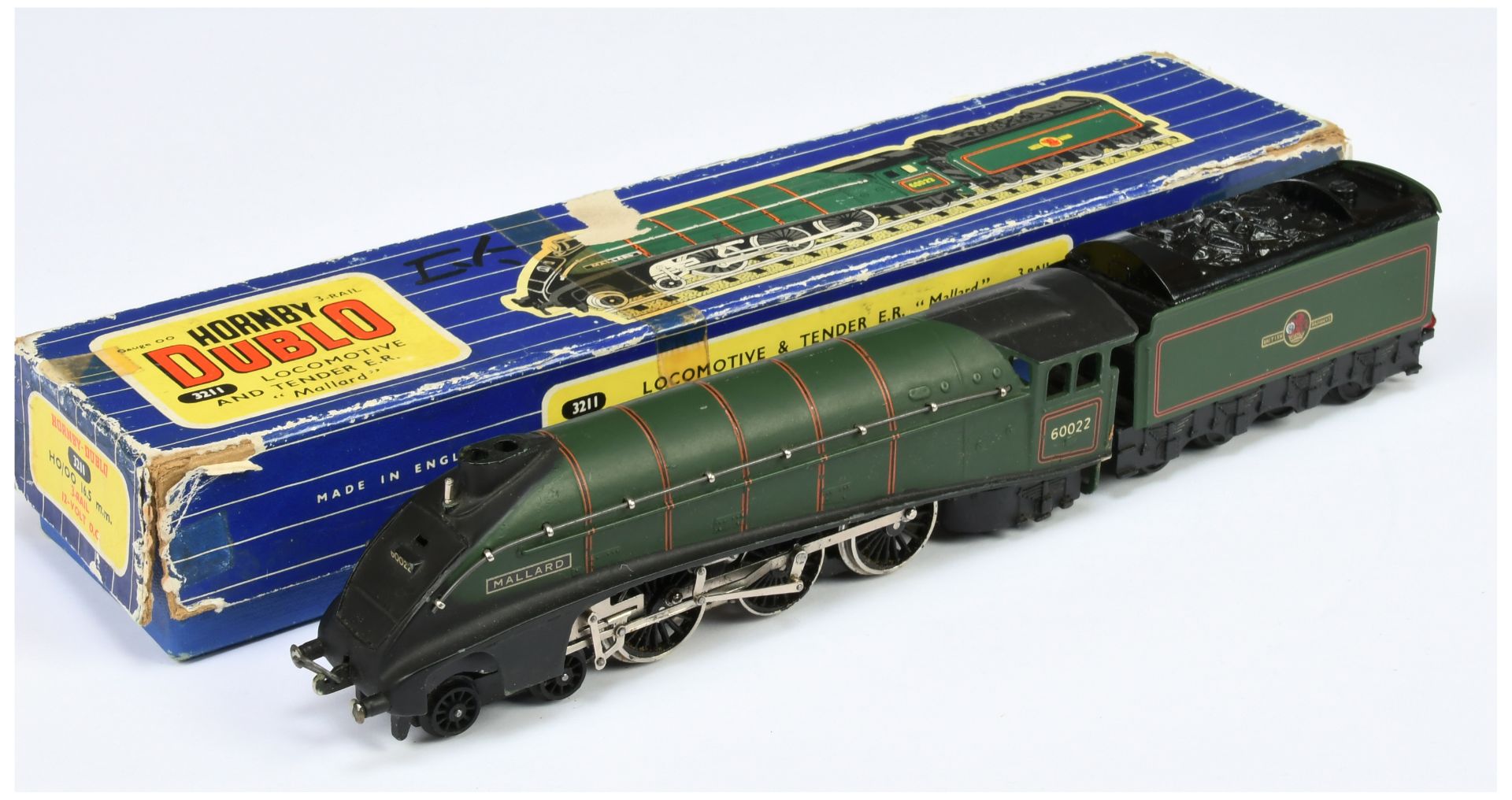 Hornby Dublo 3-rail 3211 4-6-2 BR green A4 Class Loco No.60022 "Mallard" fitted with nickel plate...