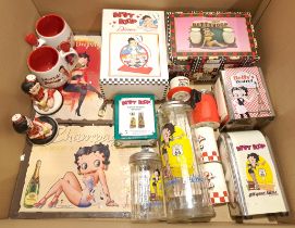 Quantity of Betty Boop Themed Kitchenware