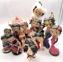 Quantity of Betty Boop Figurines