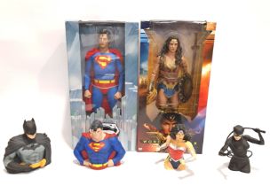 DC 1/4 Scale Wonder Woman & Superman with DC Money Banks