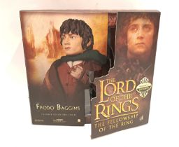 Sideshow Collectibles The Lord of the Rings The Fellowship of the Ring Frodo Baggins1:6 scale col...
