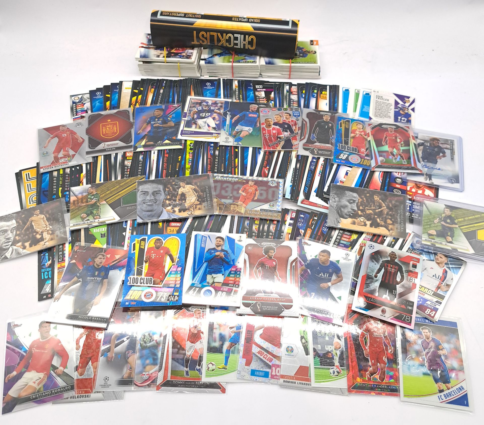 Quantity of Tops & Panini Football Trading Cards