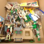 Quantity of Mixed Loose Lego Sets