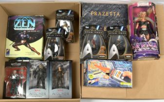 Quantity of TV & Film related collectables