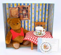 Gabrielle Designs & Royal Doulton Classic Winnie the Pooh