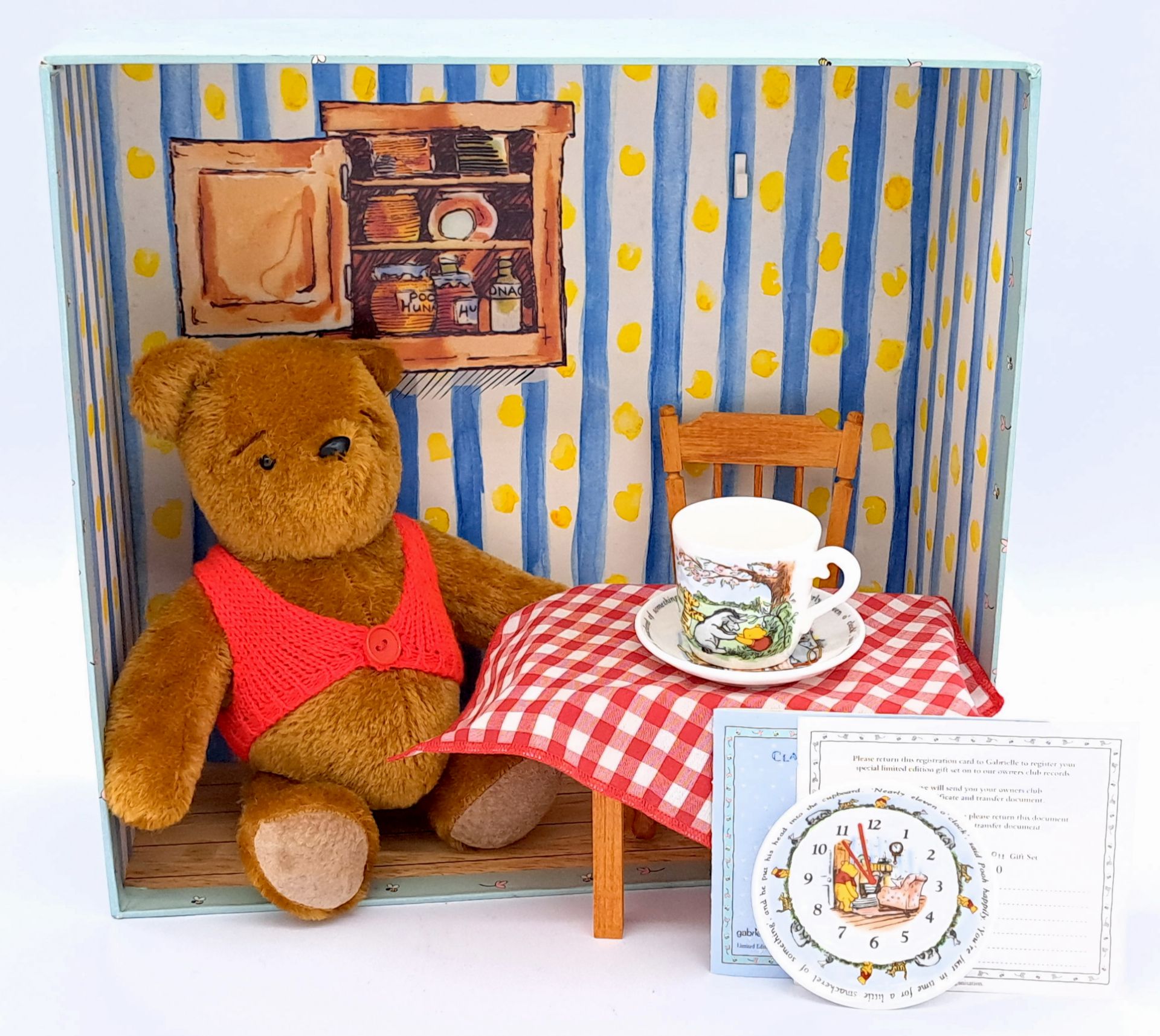Gabrielle Designs & Royal Doulton Classic Winnie the Pooh