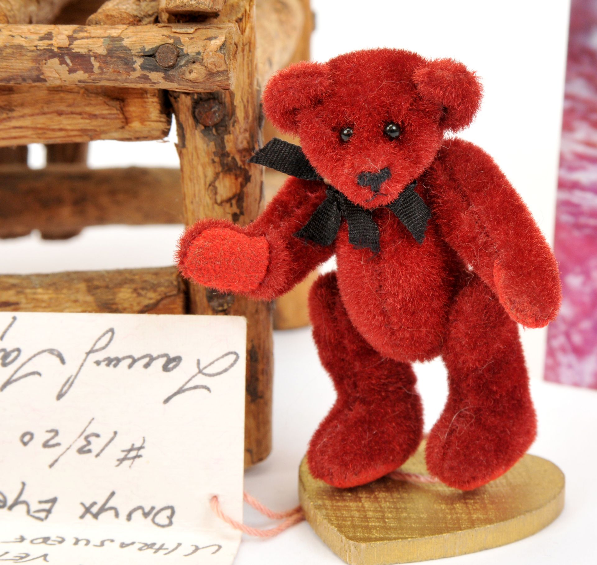 Artist designed miniature teddy bear pair - Image 2 of 3