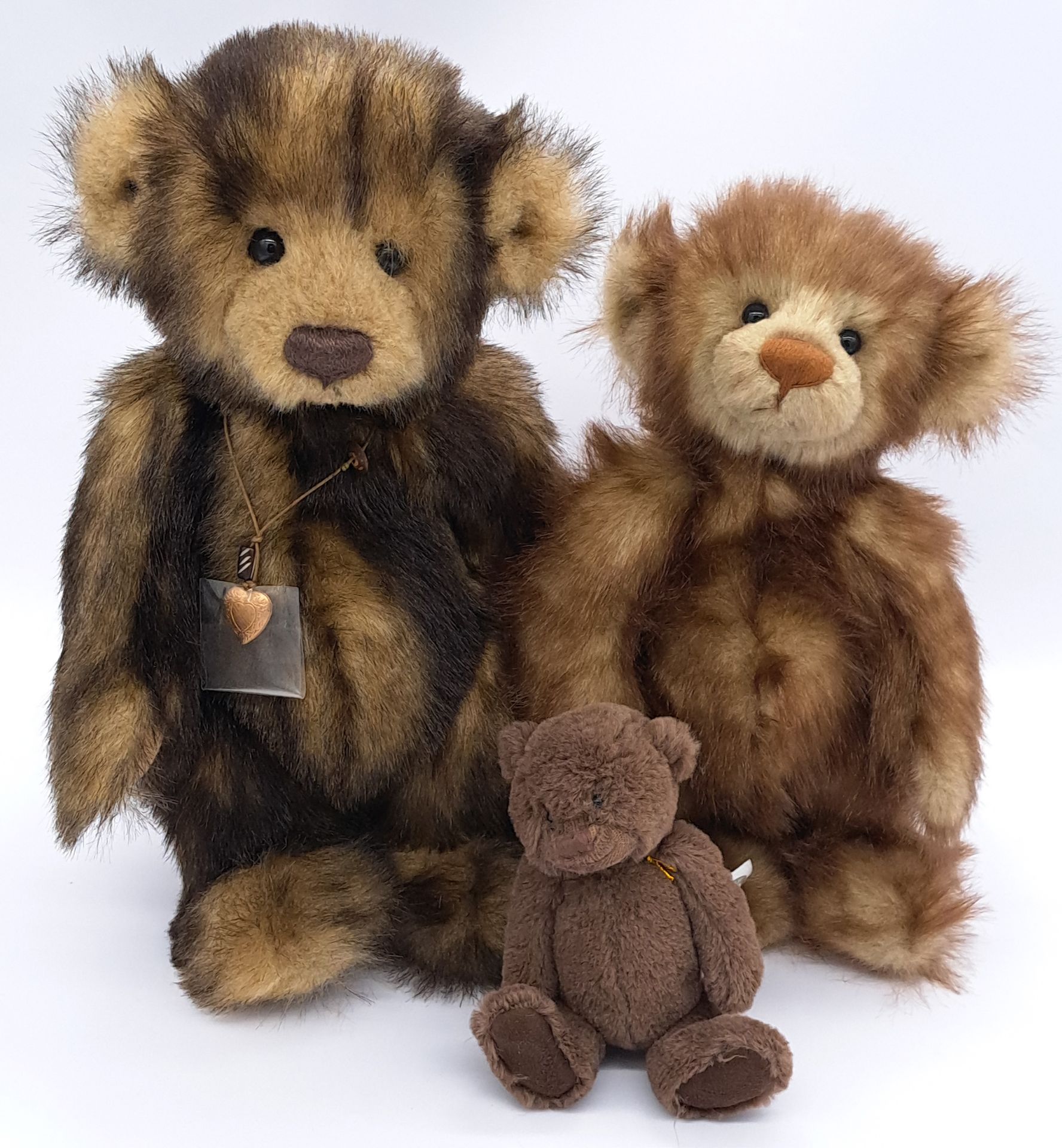 Charlie Bears Rhubarb and Crumble pair of teddy bears, plus Raleigh