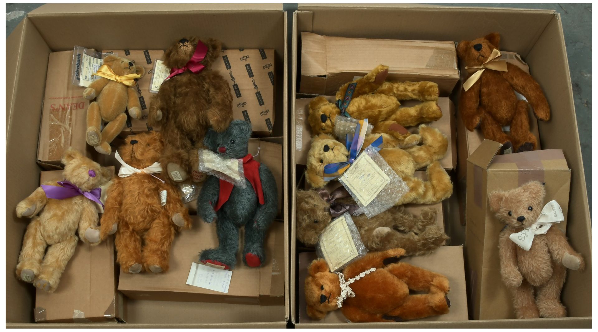 Dean's Rag Book: collection of teddy bears 