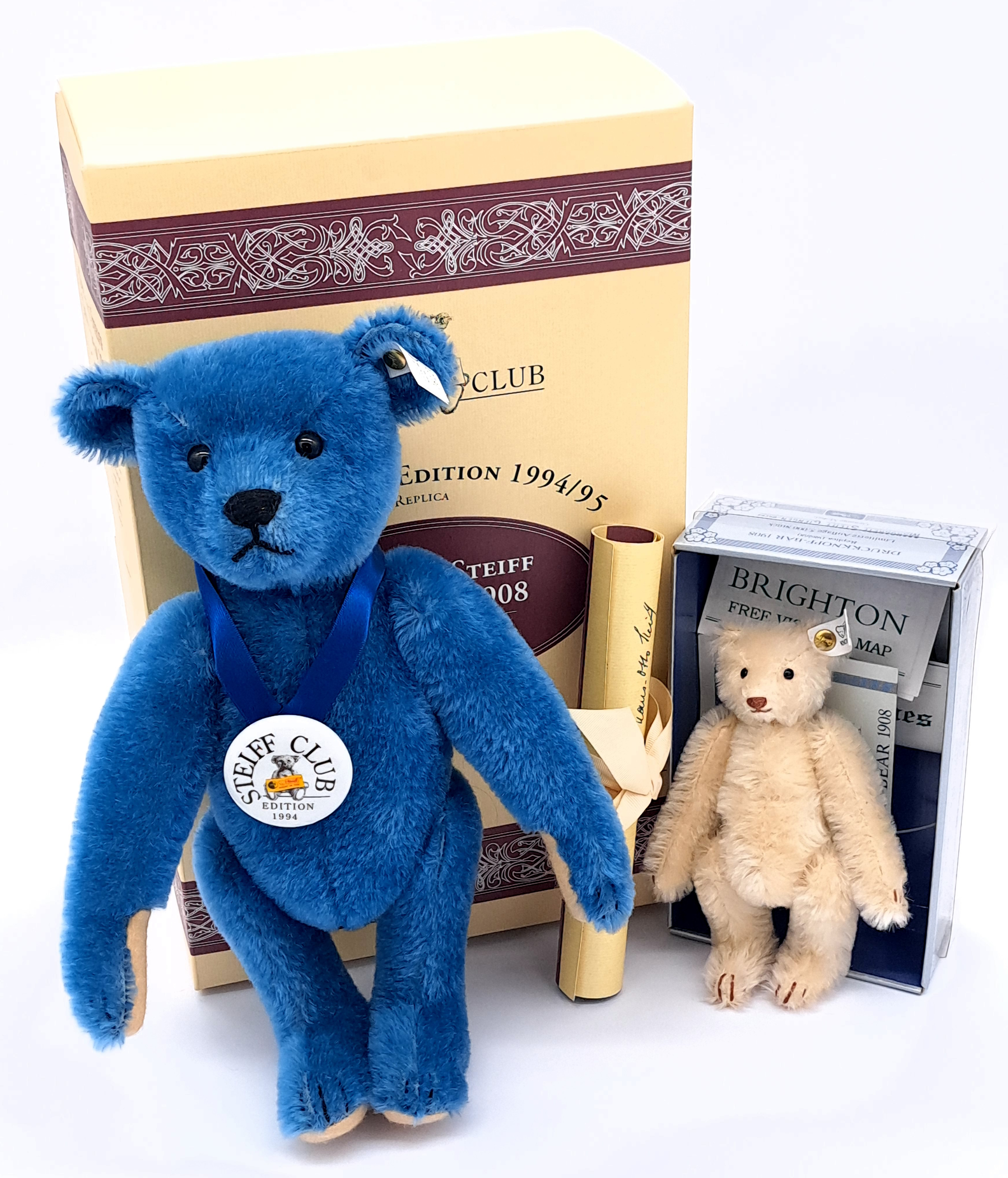 Steiff teddy bear pair