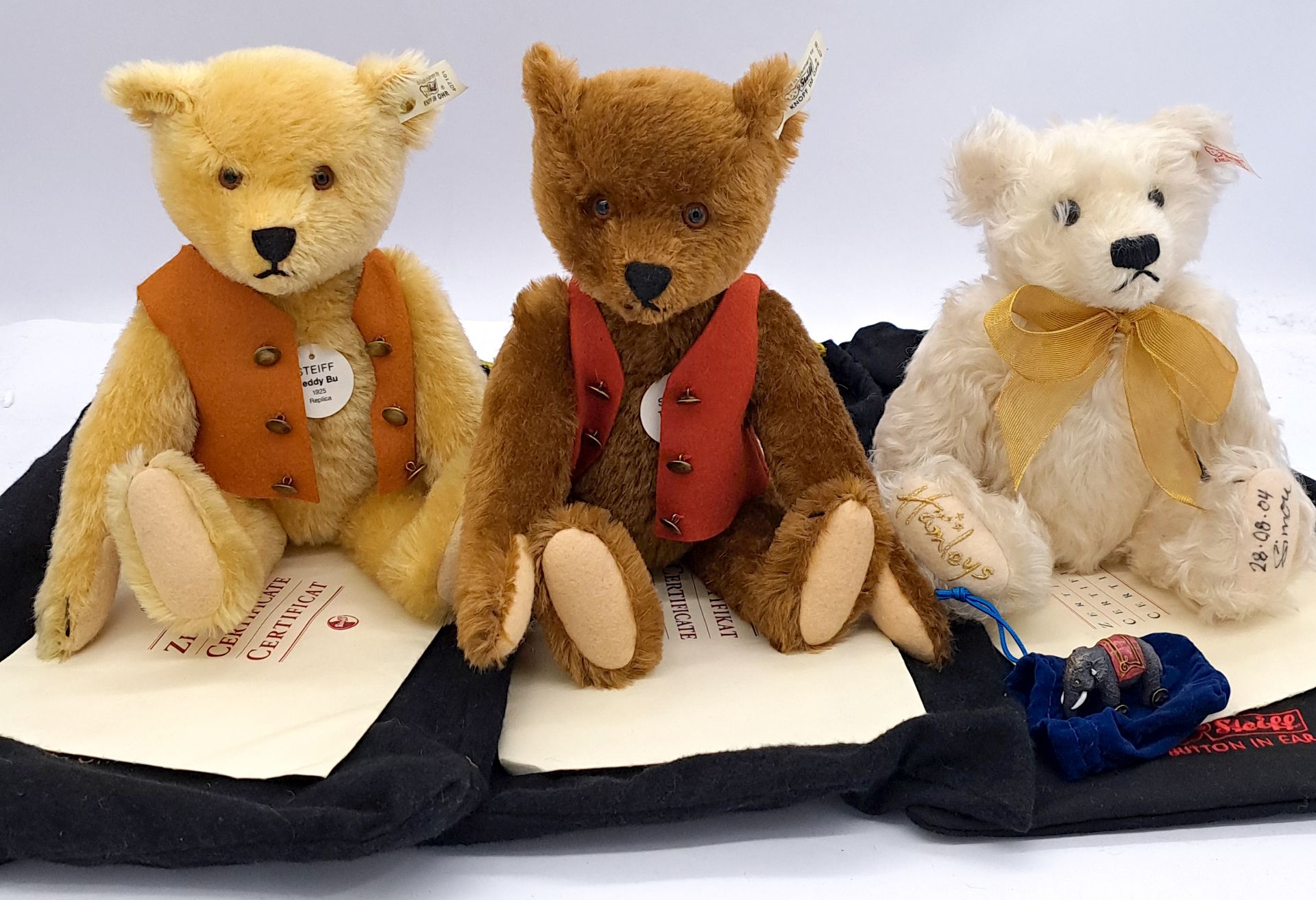 Steiff trio of bears: 2x Teddy Bu, plus Memories teddy bear