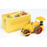 French Dinky Toys 90A Rouleau Compresseur Richier - Yellow body, red metal wheels, figure driver ...