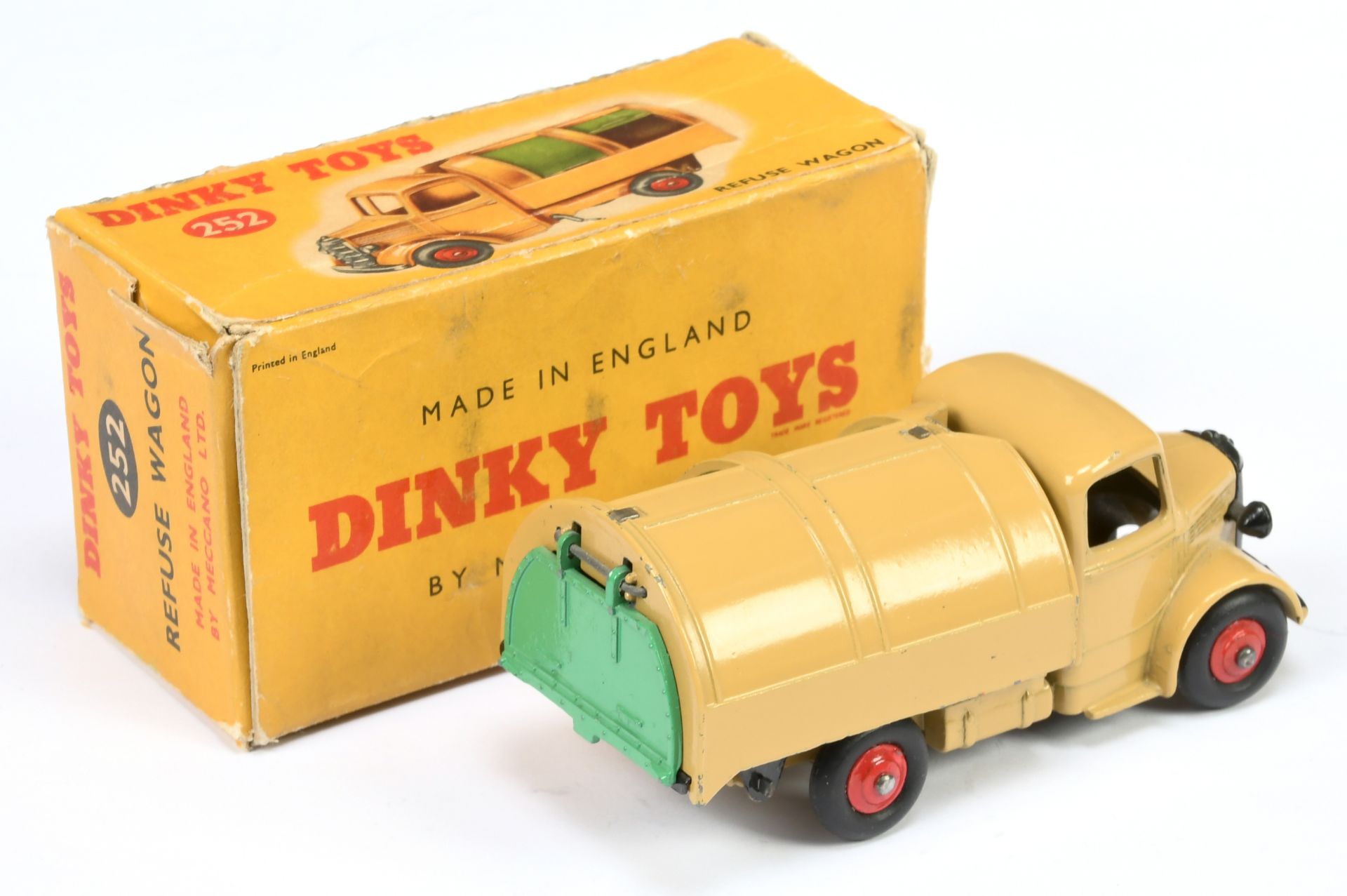 Dinky Toys 252 Bedford Refuse Wagon - Tan body, green tinplate opening and shutters and rear door... - Bild 2 aus 2