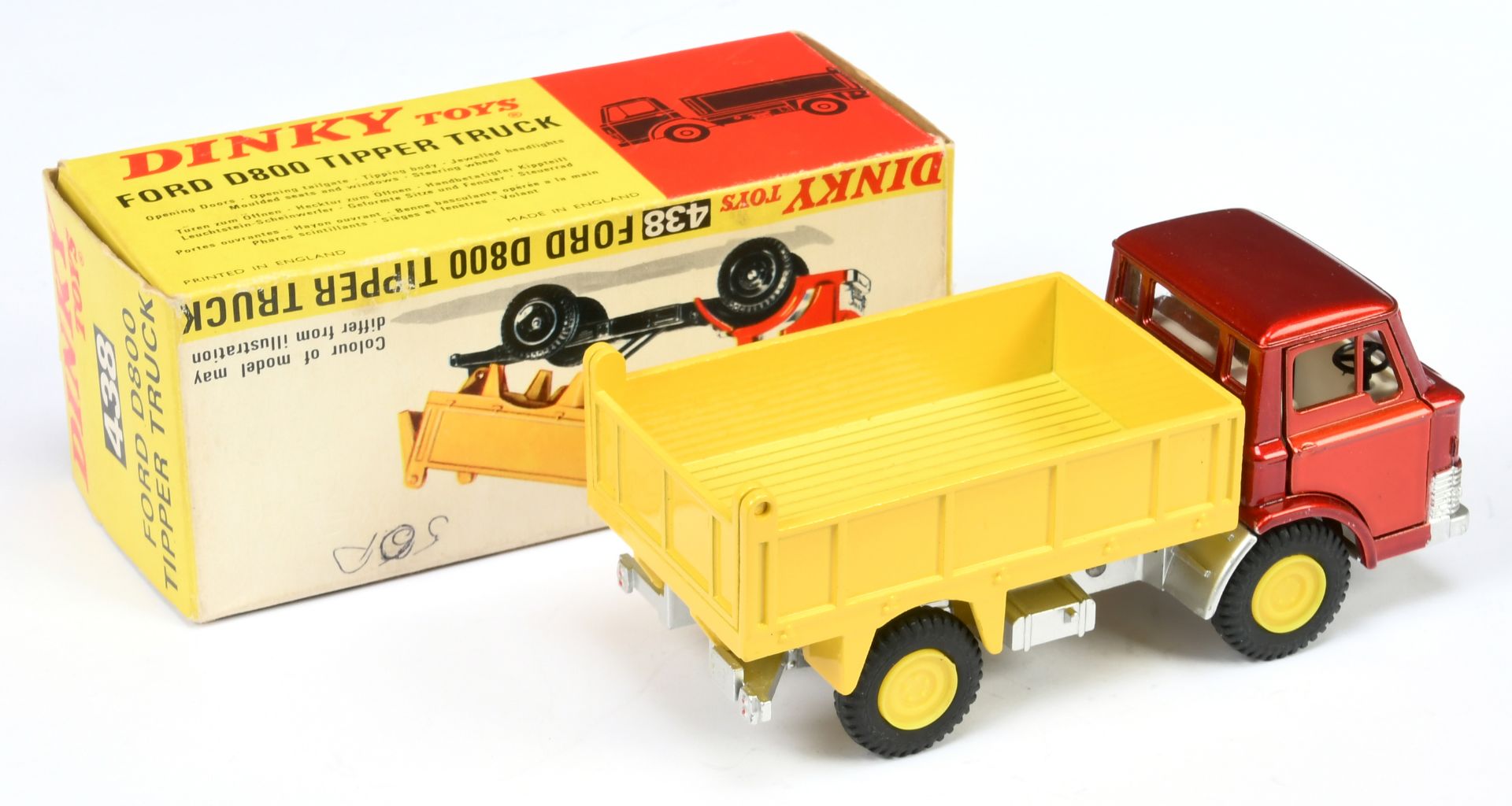 Dinky Toys 438 Ford D800 Tipper Truck - Metallic red cab, bright yellow back, silver chassis, whi... - Bild 2 aus 2