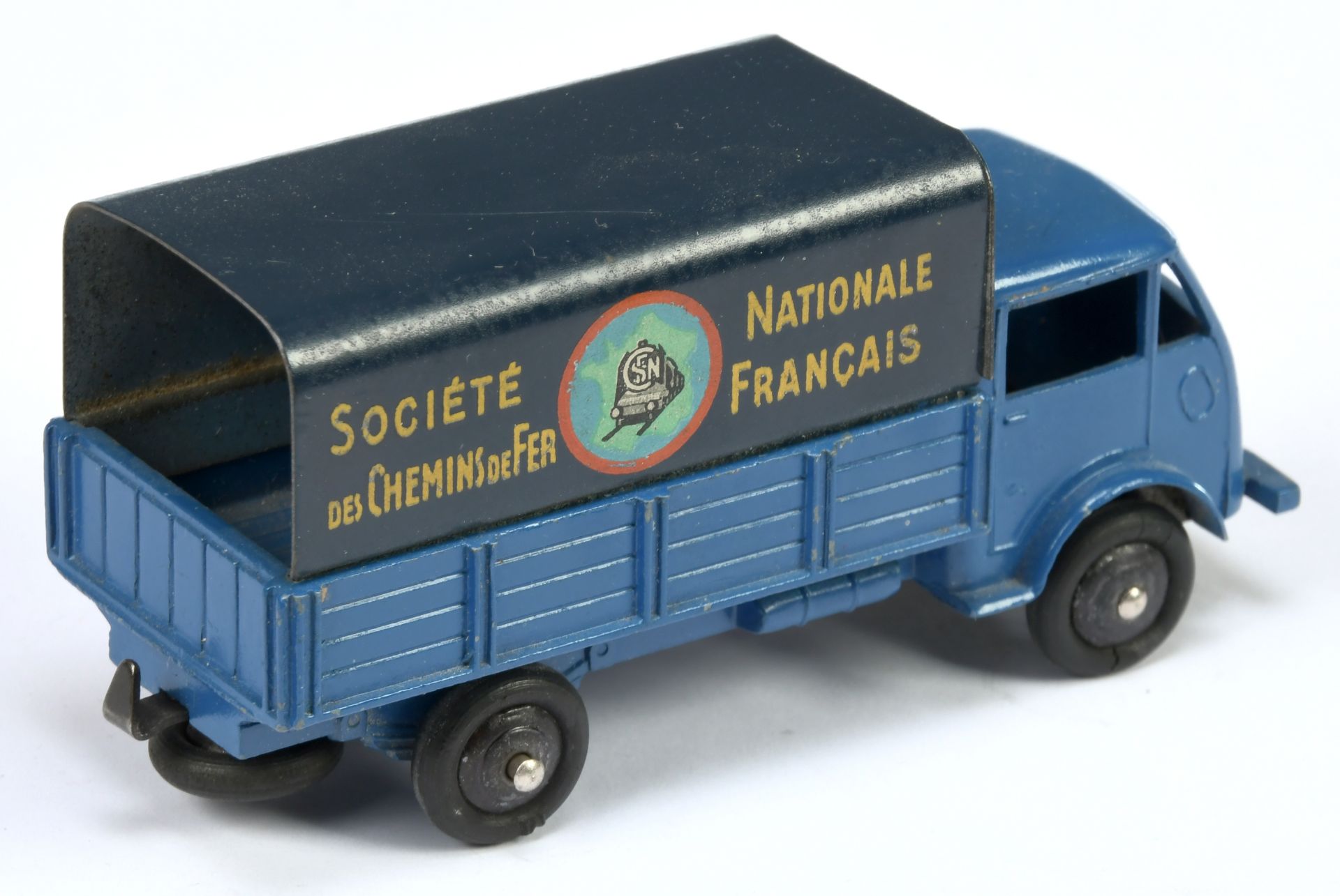 French Dinky Toys 25J Ford covered Truck " SNCF" - Blue cab and back, dark blue metal tilt, tow h... - Image 2 of 2