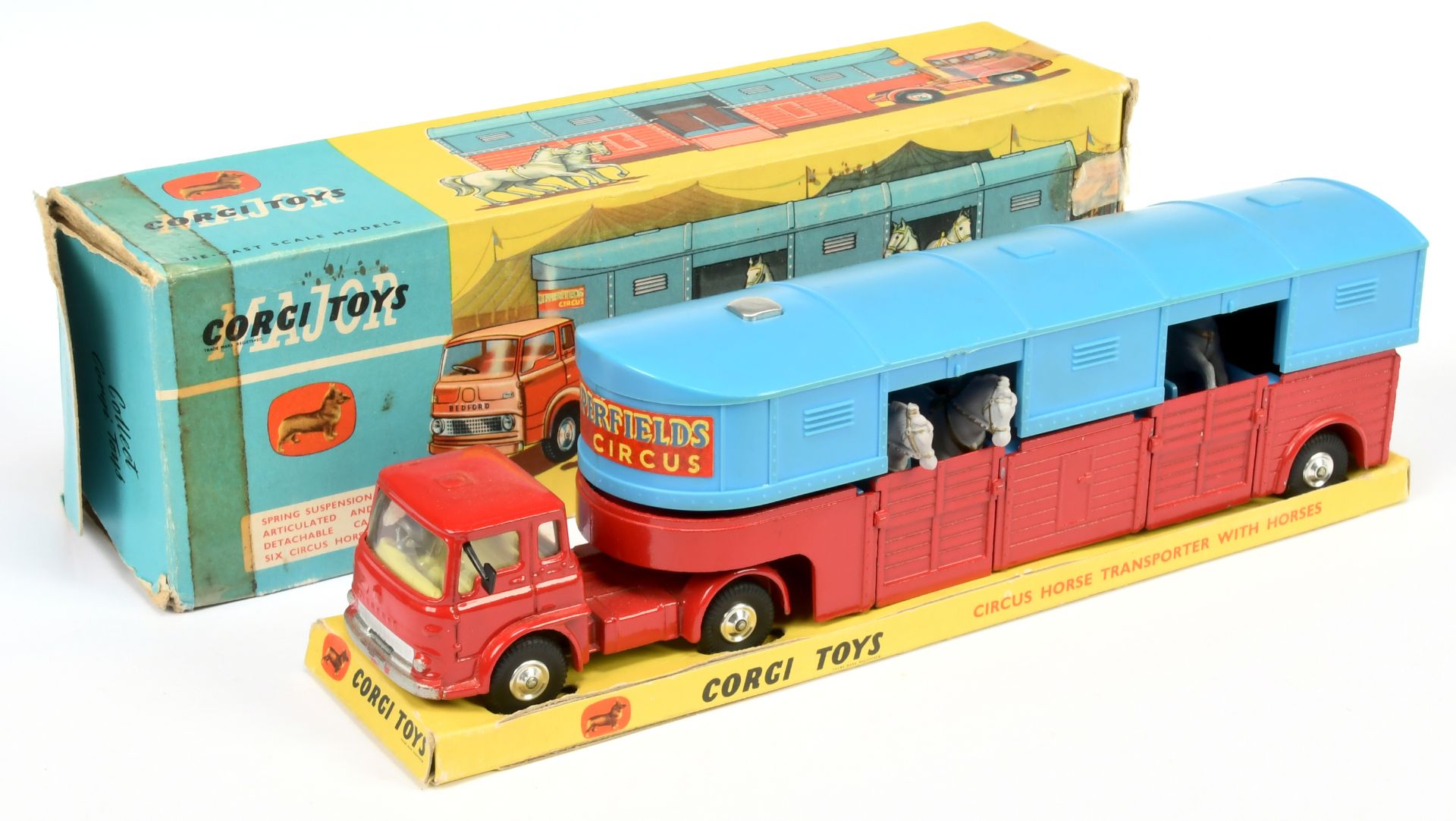 Corgi Toys 1130 "Chipperfields Circus" Bedford Tk Horse transporter  - Red cab and back with blue...