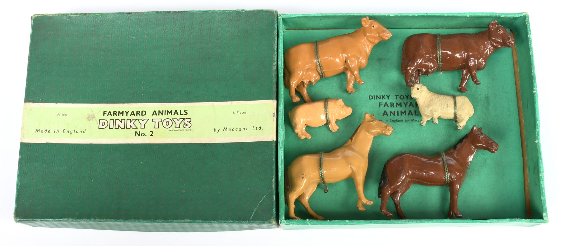 Dinky Toys 2 O Gauge "Farmyard Animals" Figure Set - Containing 6 pieces - including sheep and ho...