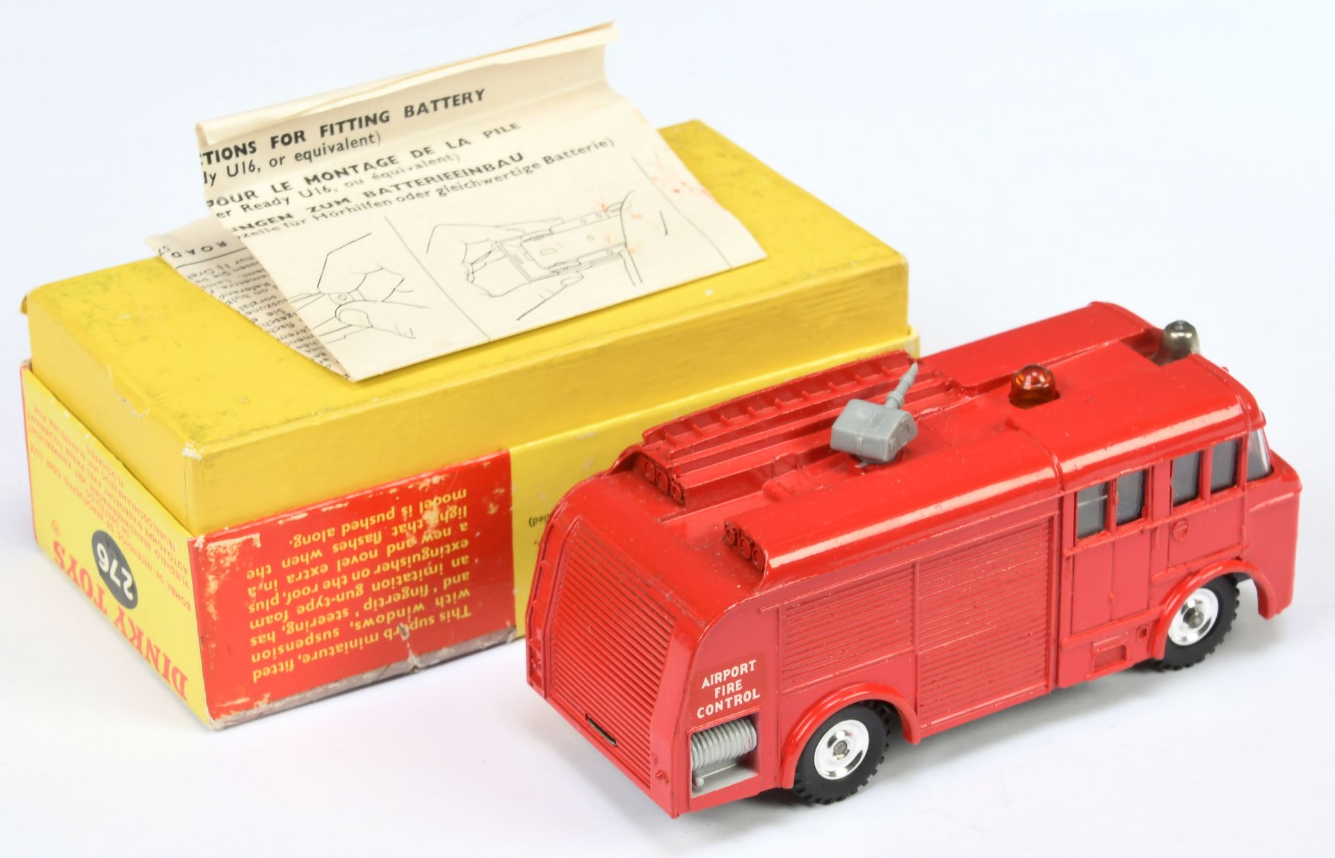 Dinky Toys 276 Airport Fire Engine - Red body, silver trim, grey plastic nozzle, bell, amber batt... - Image 2 of 2