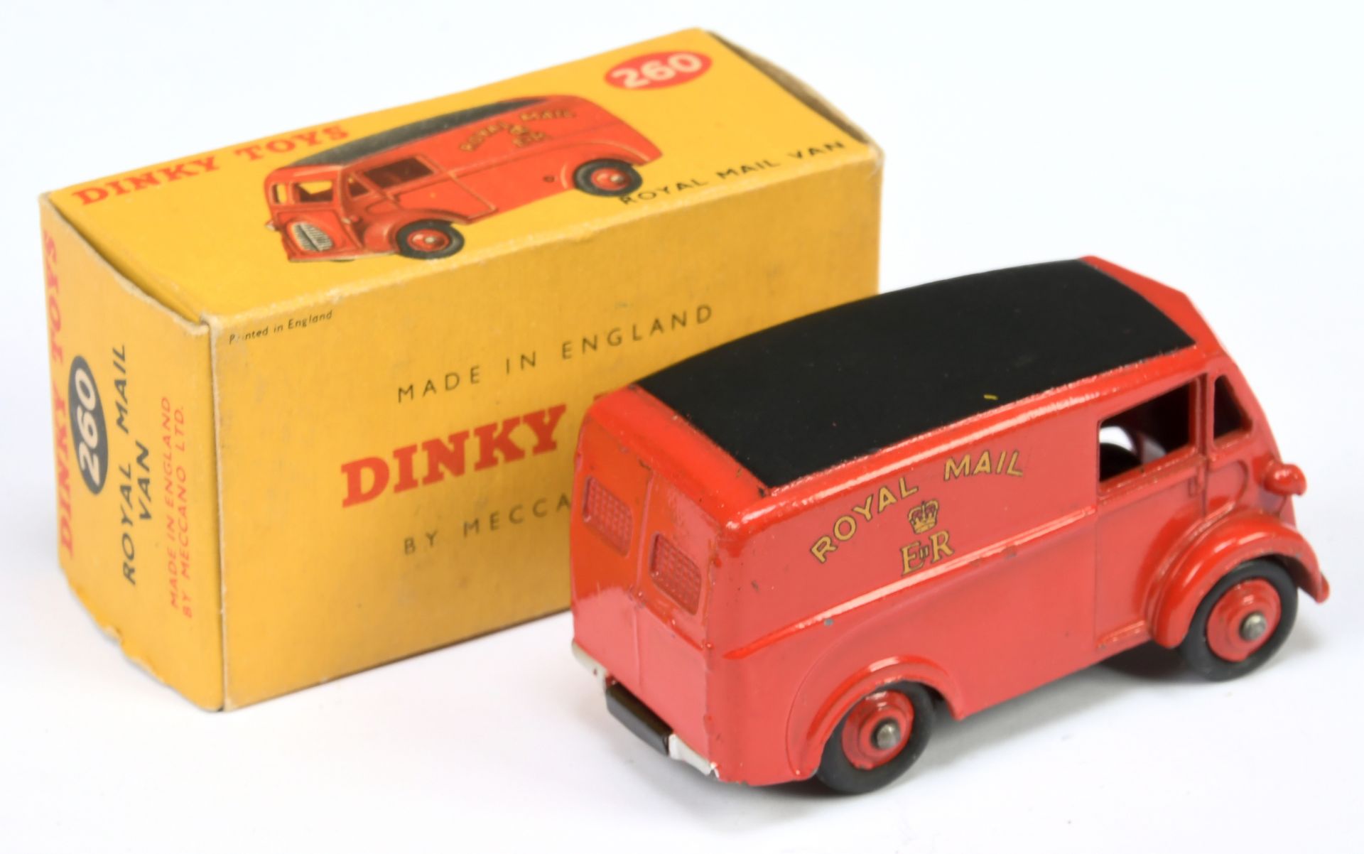 Dinky Toys 260 Morris Commercial Van "Royal Mail" - Red body and rigid hubs with smooth tyres and... - Bild 2 aus 2