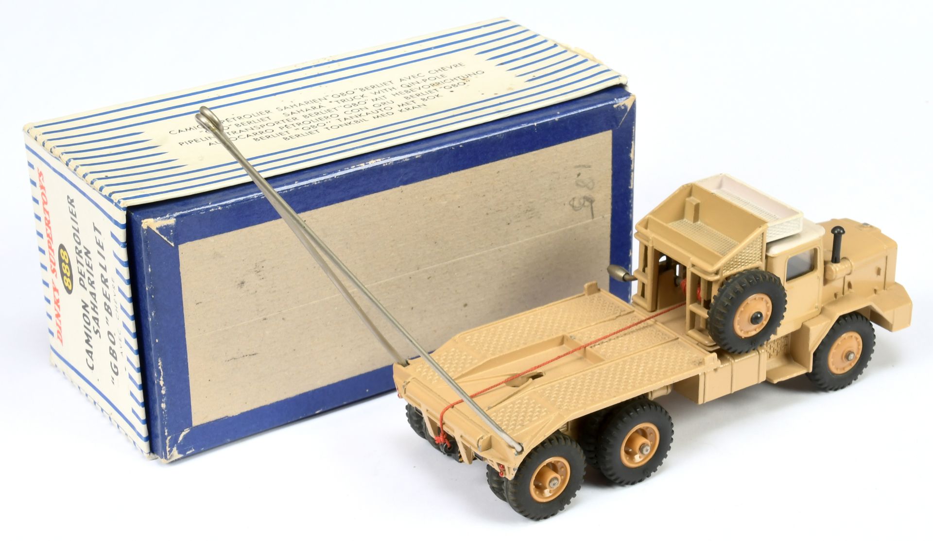 French Dinky Toys 888 Berliet "GBO" - Beige body and plastic hubs, white roof black front bumper ... - Bild 2 aus 2