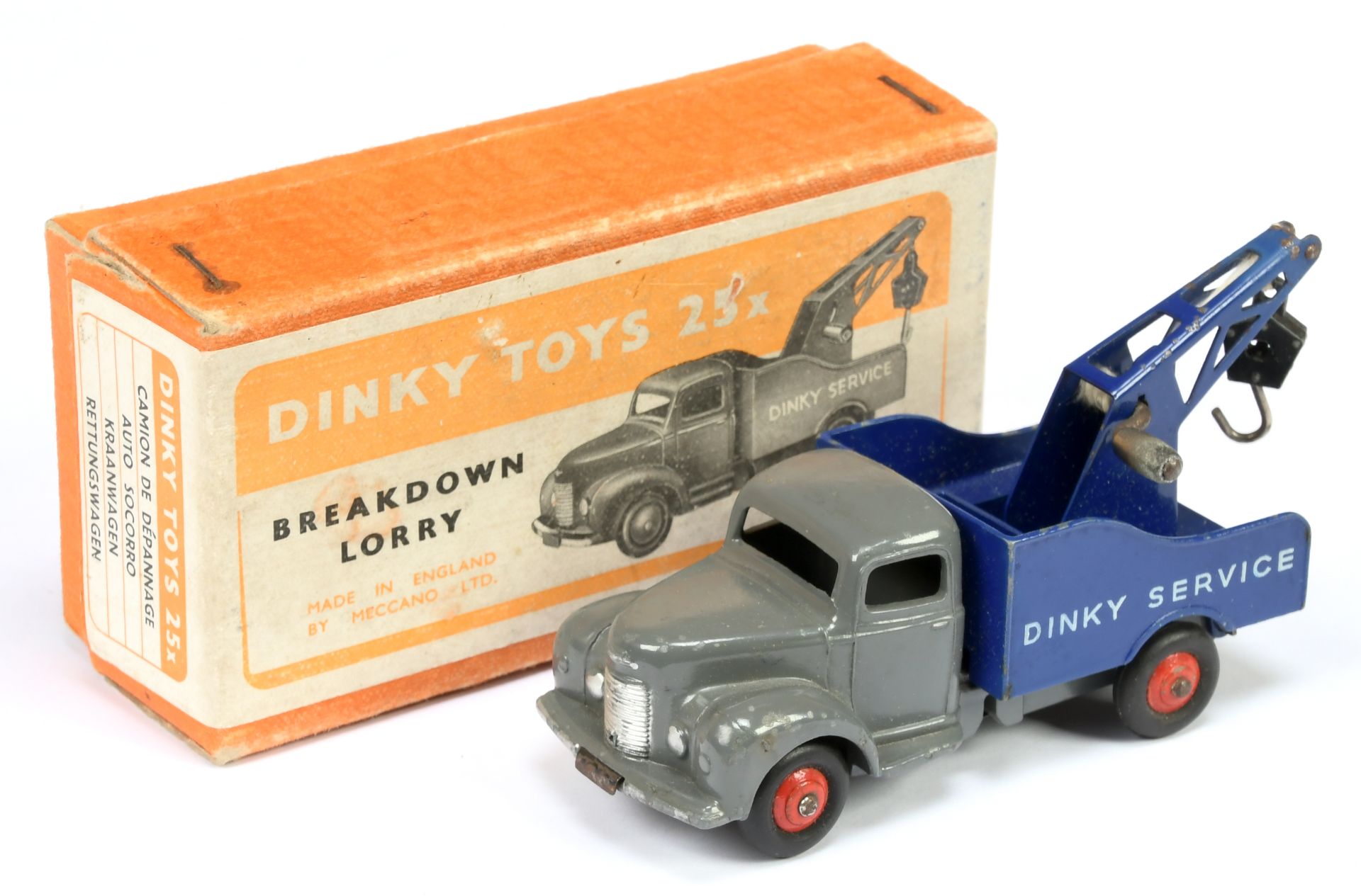 Dinky Toys 25X Commer Breakdown Lorry - Mid grey, Violet blue back and jib, silver trim, reds rig...