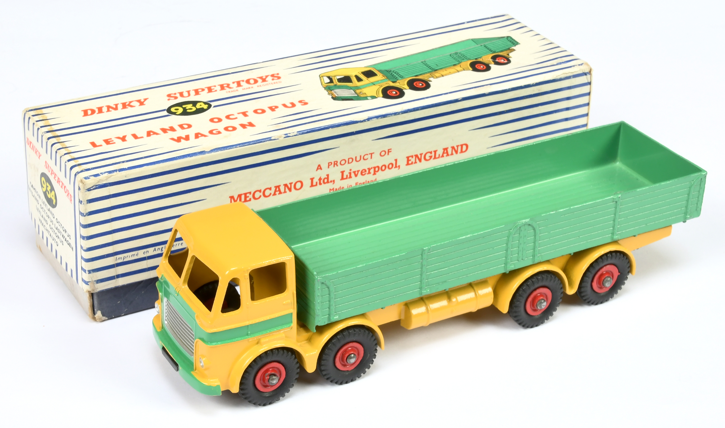 Dinky Toys 934 Leyland Octopus Wagon - Yellow cab and chassis, mid-green back and trim, silver tr...