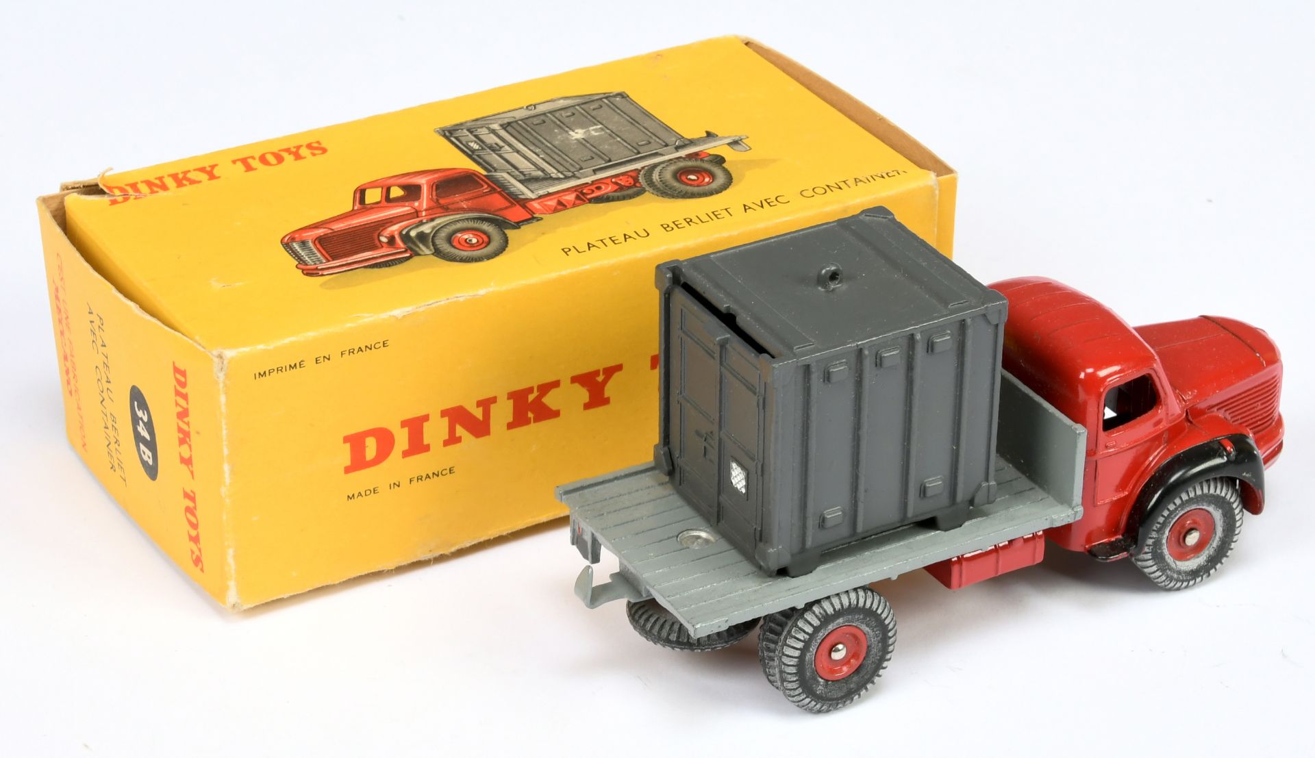 French Dinky Toys 34B Berliet Flat truck With Container - Red cab, chassis and concave hubs, blac... - Bild 2 aus 2