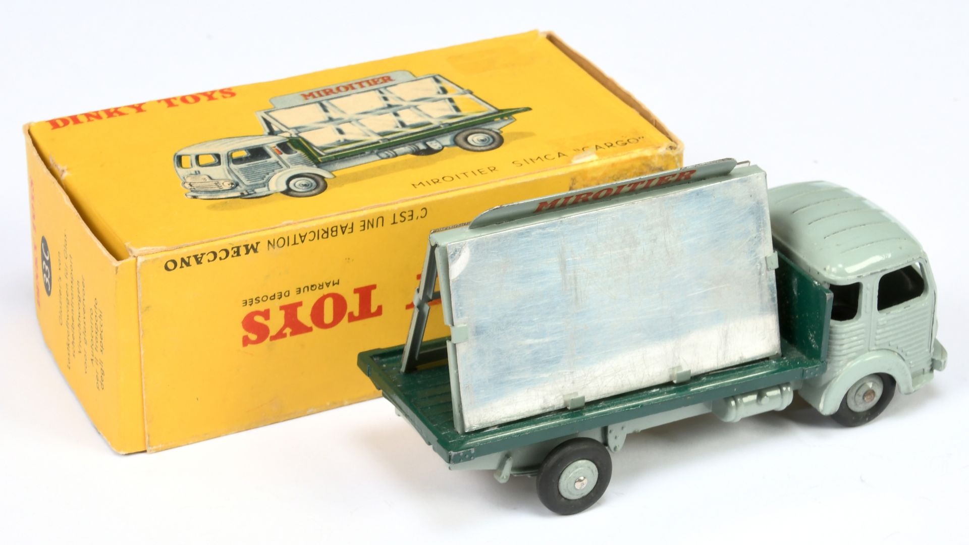 French Dinky Toys 33C Simca Cargo "Saint-Gobain/Miroitier" - Grey cab, chassis and convex hubs, g... - Image 2 of 2