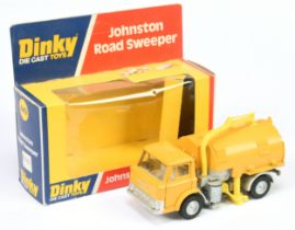 Dinky Toys  449 Ford Johnston Road Sweeper Yellow body and back, silver chassis, cream interior, ...