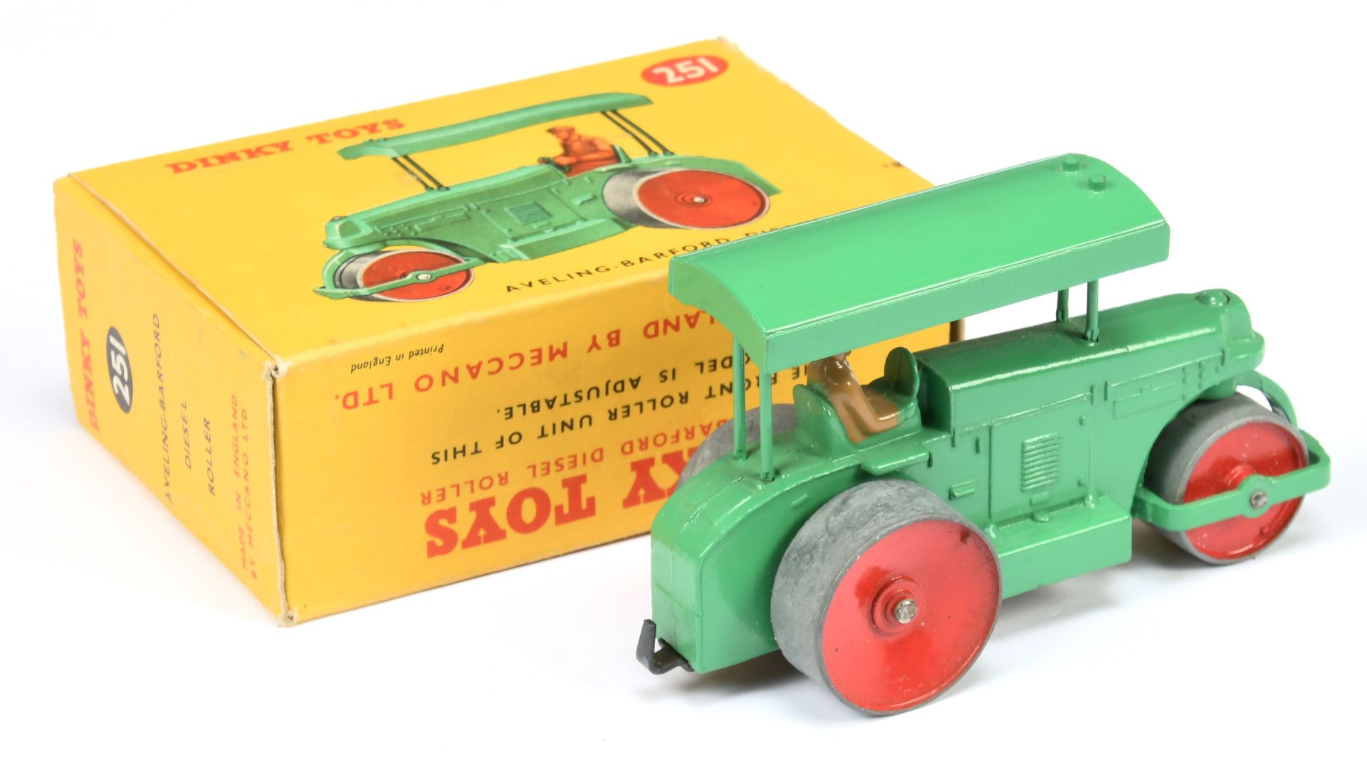 Dinky Toys 251 Aveling Barford Road Roller - Mid-green body and canopy, red metal wheels, tan fig... - Image 2 of 2