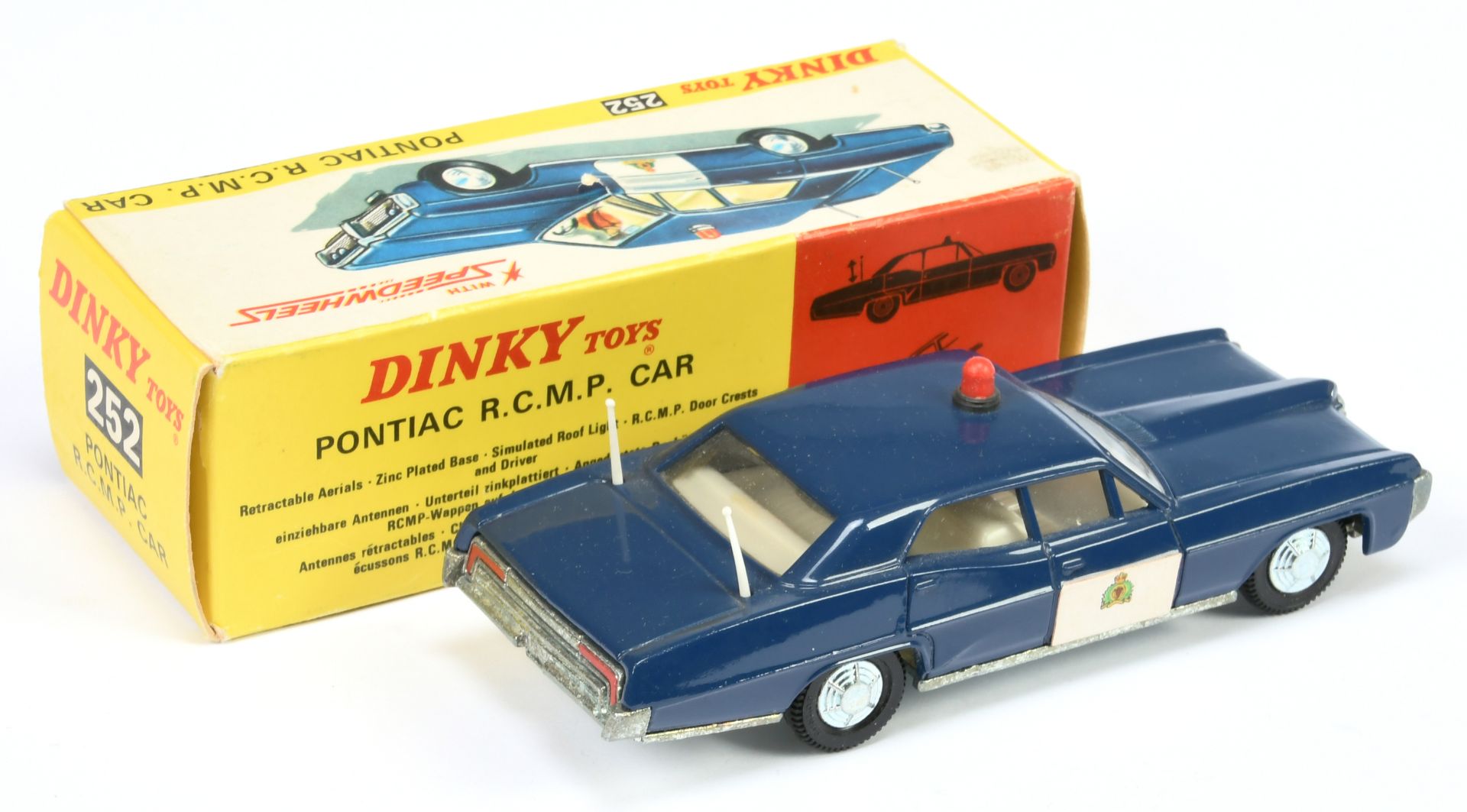 Dinky 252 Pontiac Parisienne "RCMP"  - Blue, White door labels, figure driver red roof light, whi... - Bild 2 aus 2