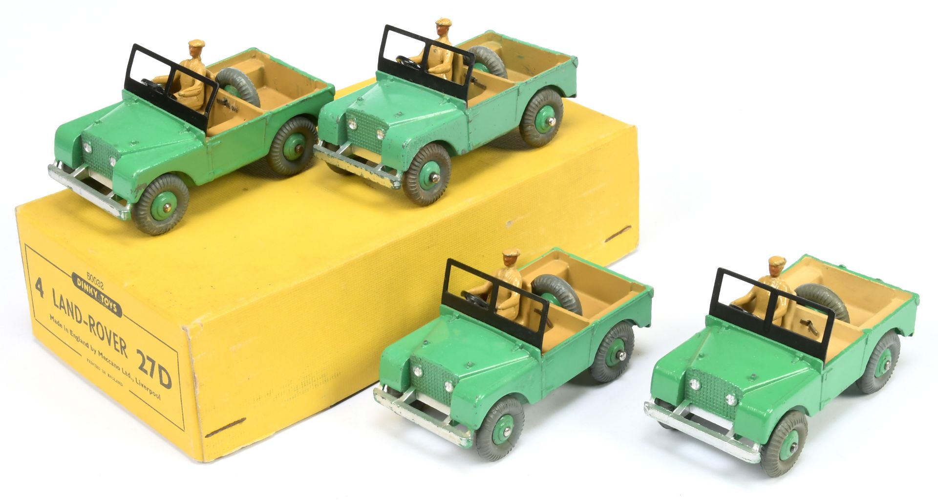 Dinky Toys Trade pack 27D Land Rover - Containing 4 Pieces - Mid-green including rigid hubs with ...