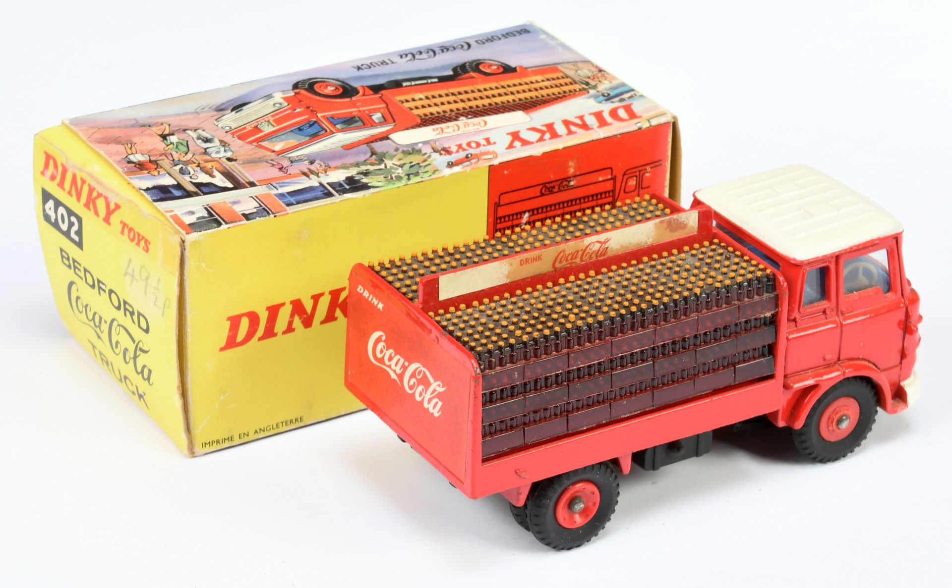 Dinky Toys 402 Bedford TK "Coca Cola" Delivery Truck - Red cab, back and plastic hubs, blue inter... - Bild 2 aus 2
